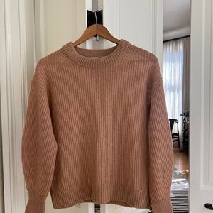 Everlane Ribbed Crewneck Sweater in Dusty Rose